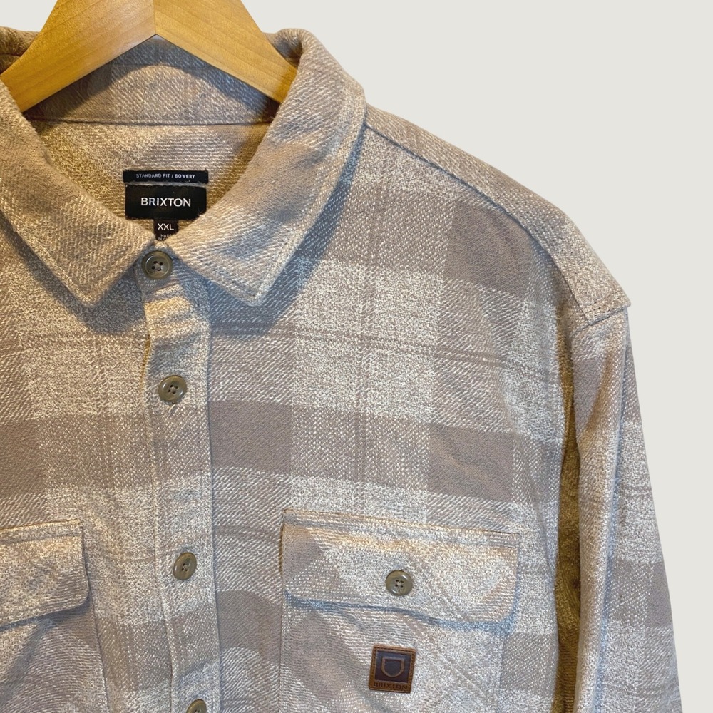 Brixton Bowery Flannel Shirt Mens XXL Tan Plaid Excellent Heavy Weight Button Up